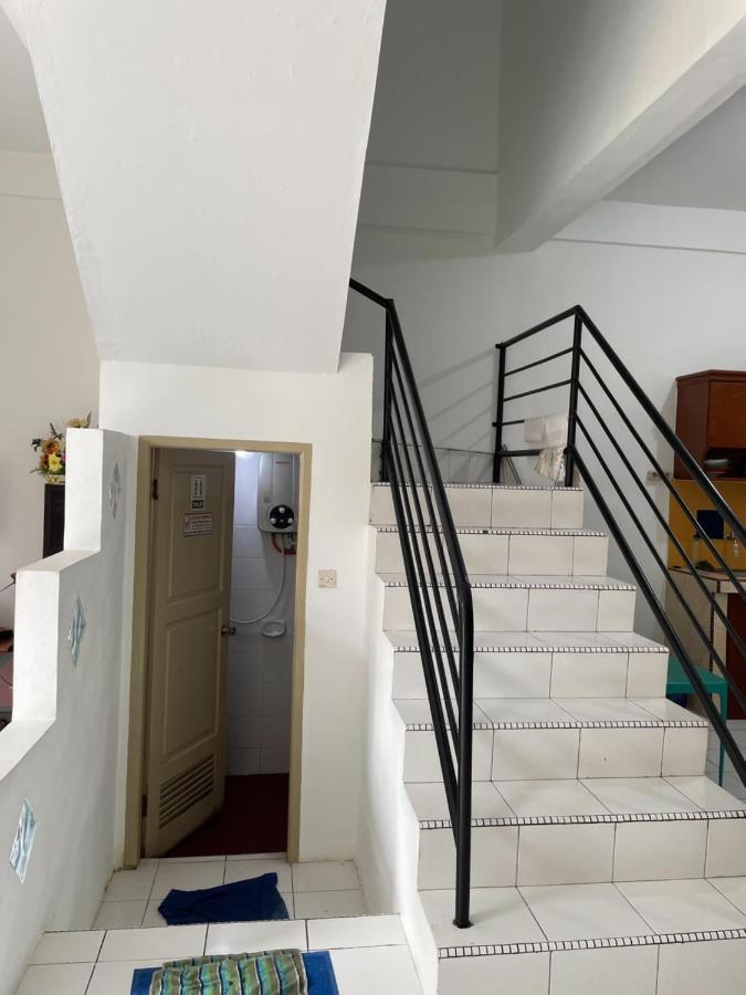Villa Bukit Indah Berastagi Buitenkant foto